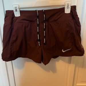 Nike Eclipse Woman’s 3” Running shorts